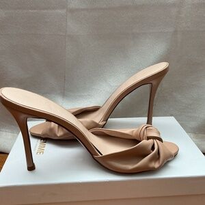 FEMME LA Tie Knot Mules Sz 39 (9)